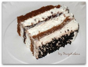 Na tanjiru1 300x229 Kinder Pingvin torta