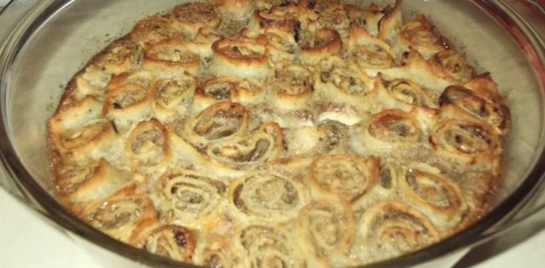 Zapečene ružice od palačinki sa orasima