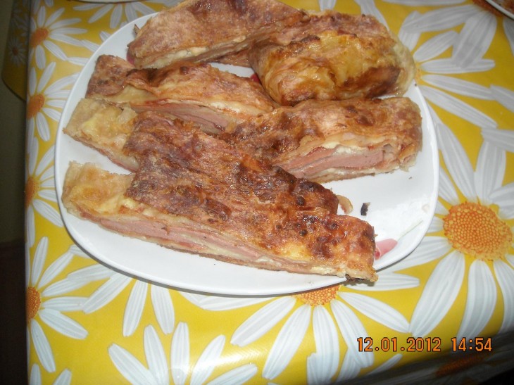 Slani rolat sa korama
