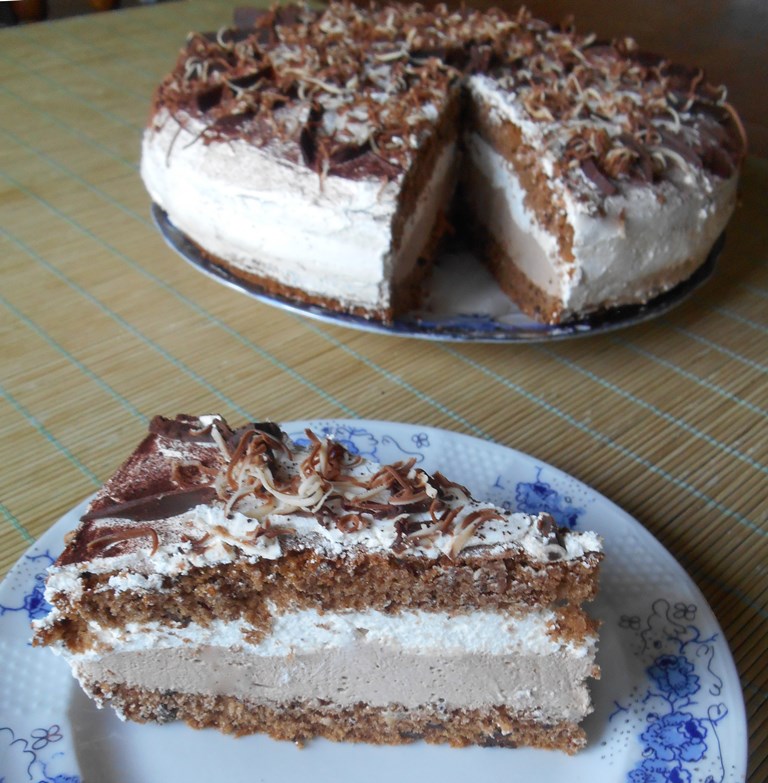 Lešnik torta