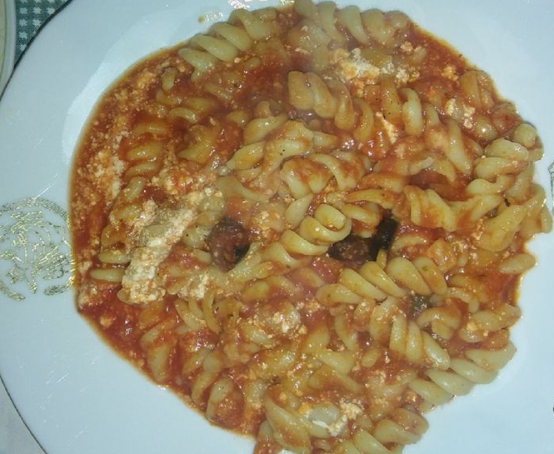 Pikantni zapečeni makaroni