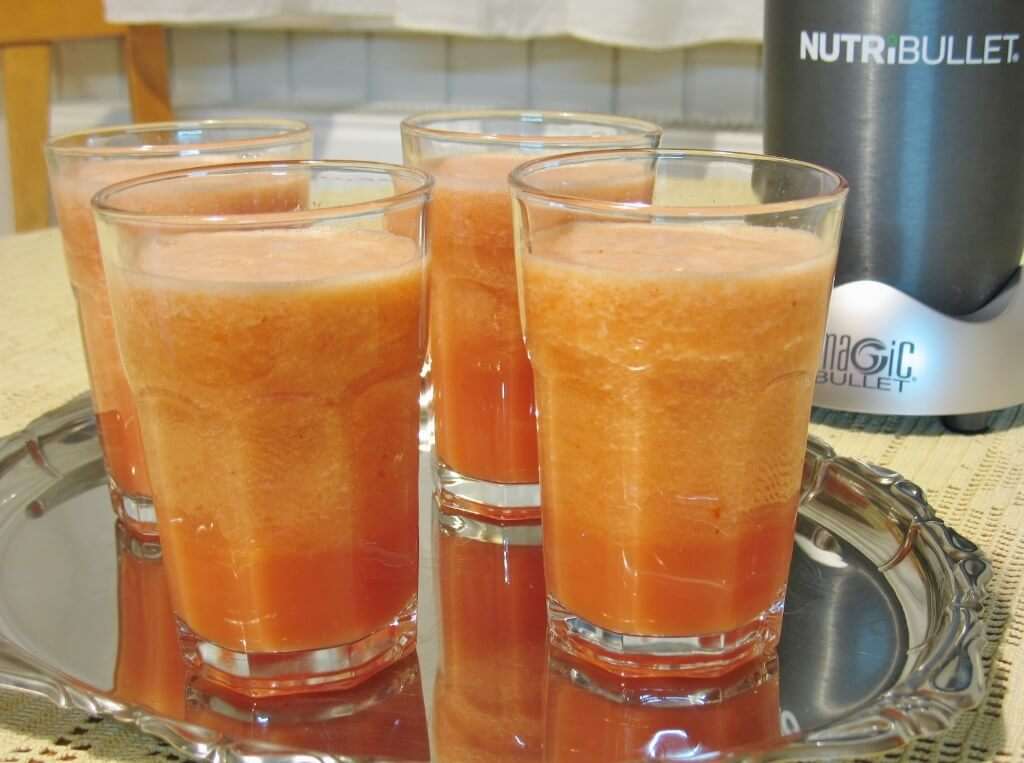 Sunčani smoothie iliti napitak od lubenice banane i još ponečim