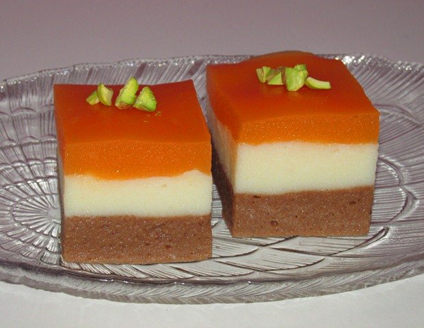 Tricolore jednostavan kolač bez pečenja